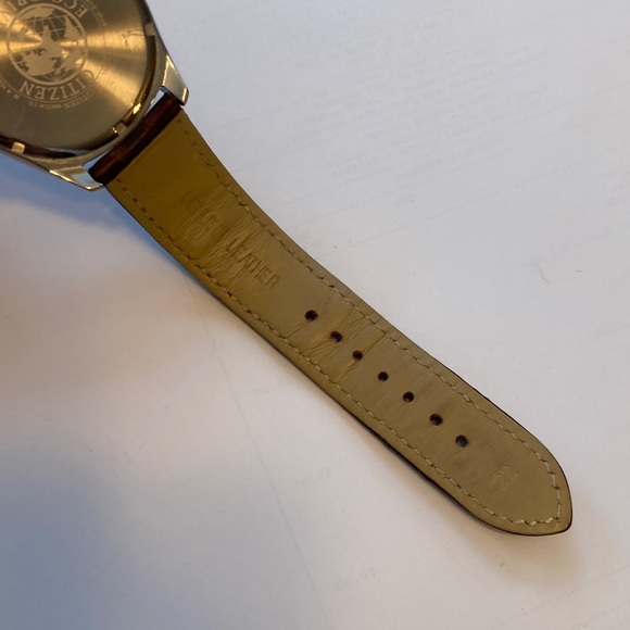 Citizen Eco Drive 8635-S083796 watch silver dial, brown leather strap, stainless - Picture 6 of 16